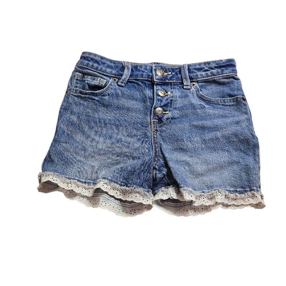 Cat & Jack snap button fly shorts S6, lace trim